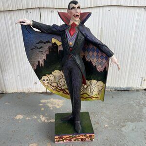 Jim Shore Heartwood Creek Love at First Bite Halloween Vampire figurine